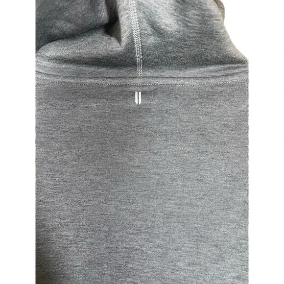 NOBULL / Women / Training hoodie / Heather gray / Size Small Scuba Hood - Picture 8 of 14